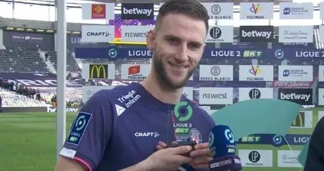 VIDÉO - Branco van den Boomen élu homme du match... et qui donne sa première interview en français