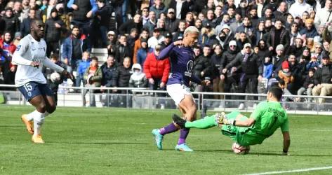 TFC, Ajaccio, Auxerre, Paris FC, Sochaux : le calendrier des prétendants à la montée