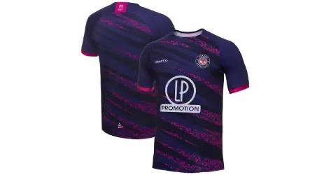 Et voici le nouveau maillot d'échauffement du TFC !