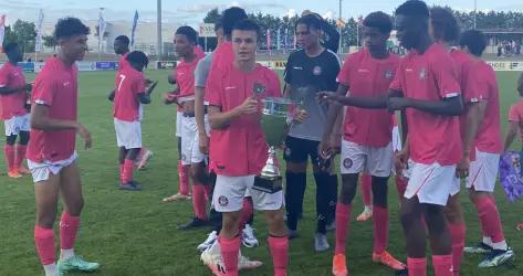 Delebarre, Bakhouche, Niombo, Kamaté, Beliandjou, à la découverte des U17 du TFC qui ont remporté le tournoi de Montaigu