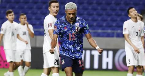 Qualifications Coupe du Monde 2022 : Takumi Minamino blessé, Ado Onaiwu appelé avec le Japon