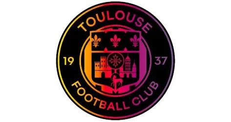 Le TFC présente son logo noir... en accord avec le maillot extérieur