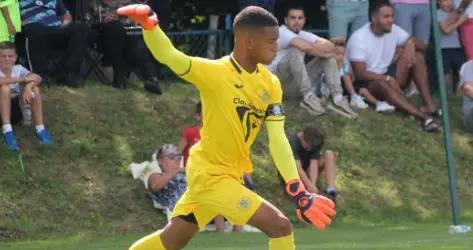 Guillaume Restes et Ylies Aradj sélectionnés avec l'équipe de France U16