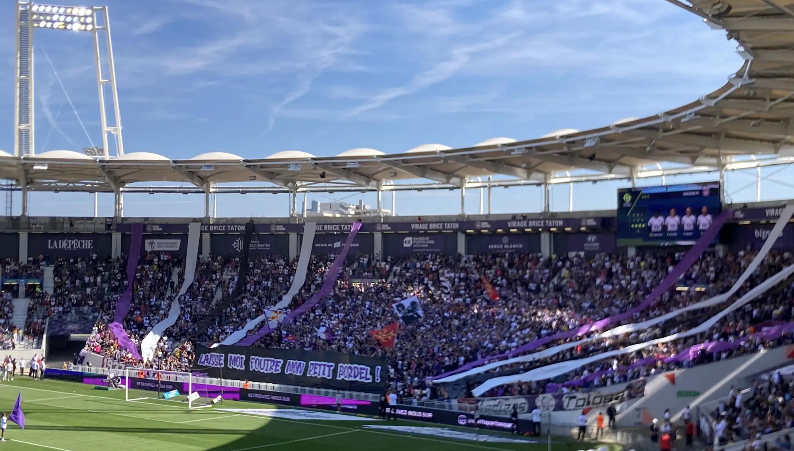 TFC 3-2 Angers : voici l'affluence précise du match, la barre des 20 000 encore dépassée