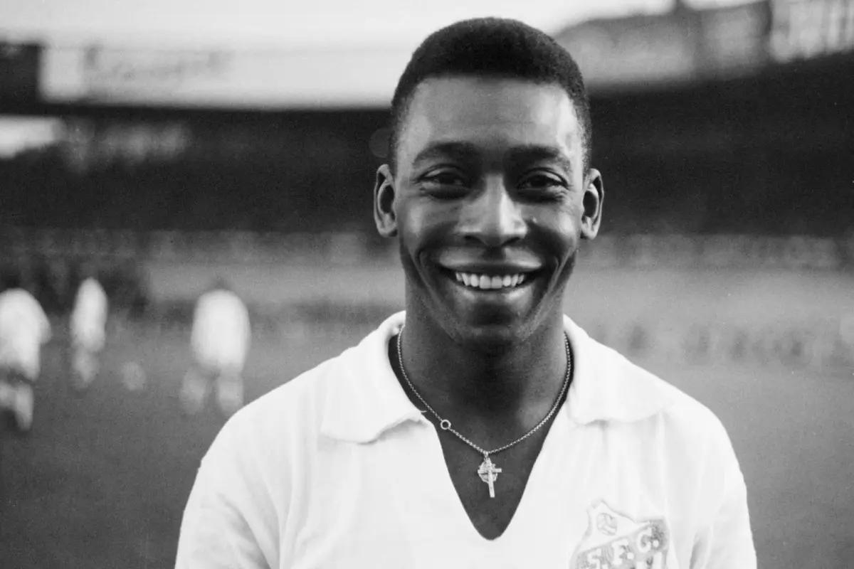 VIDÉO - Montanier : "Voir le roi Pelé s'éteindre, ça fait quelque chose"