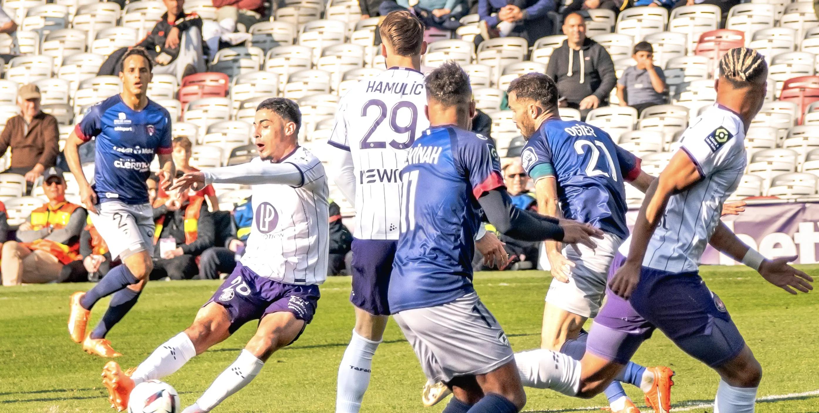 TFC Clermont / Fares Chaibi / Saïd Hamulic / Ado Onaiwu