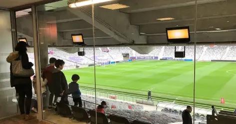 Ça coûte combien une place en loge au TFC pour la saison prochaine ?