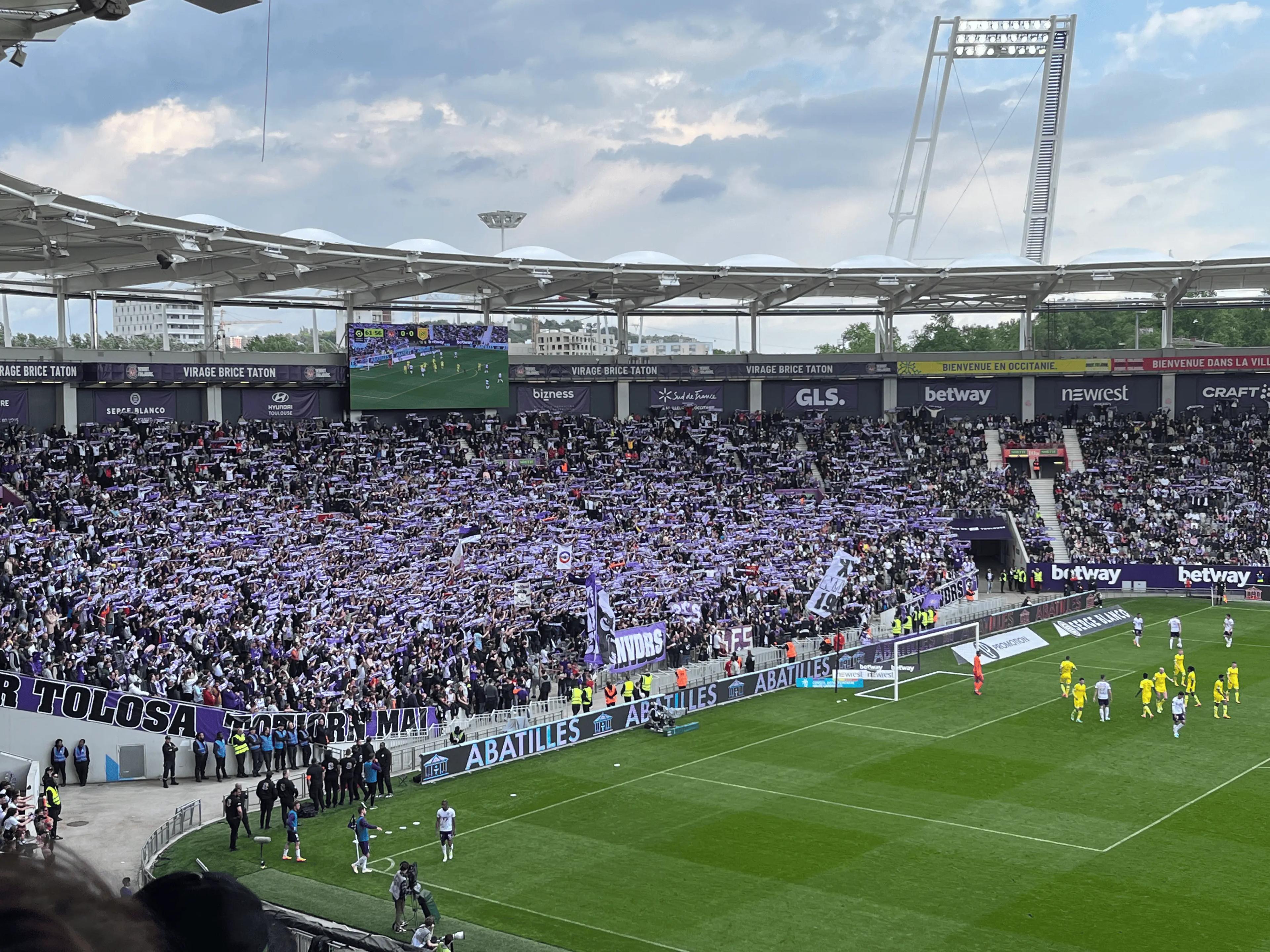 Saison 2023/2024 : voici le nombre d’abonnés au TFC mis à jour, record absolu