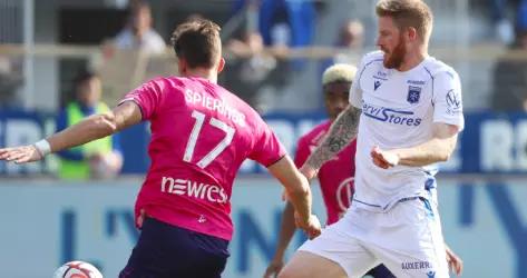 L'AJ Auxerre bat Sochaux au bout du suspens et peut rêver de Ligue 1