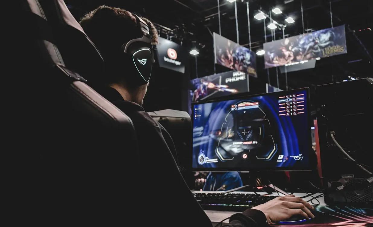 Actualités de l'e-sport et tours gratuits sans dépôt : une nouvelle dimension des paris